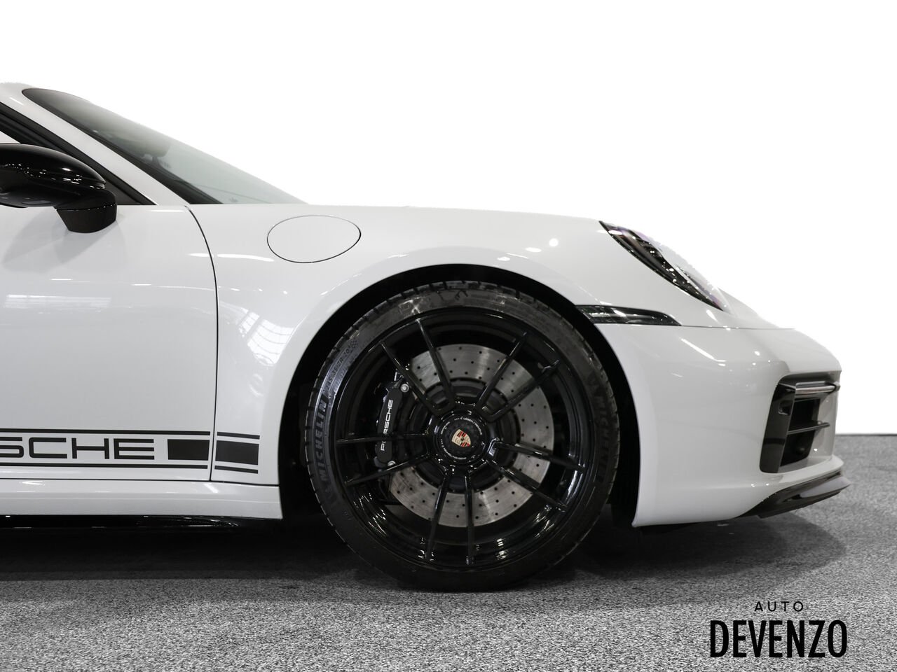Porsche 911 2023 Gris Saint-Eustache - photo #6