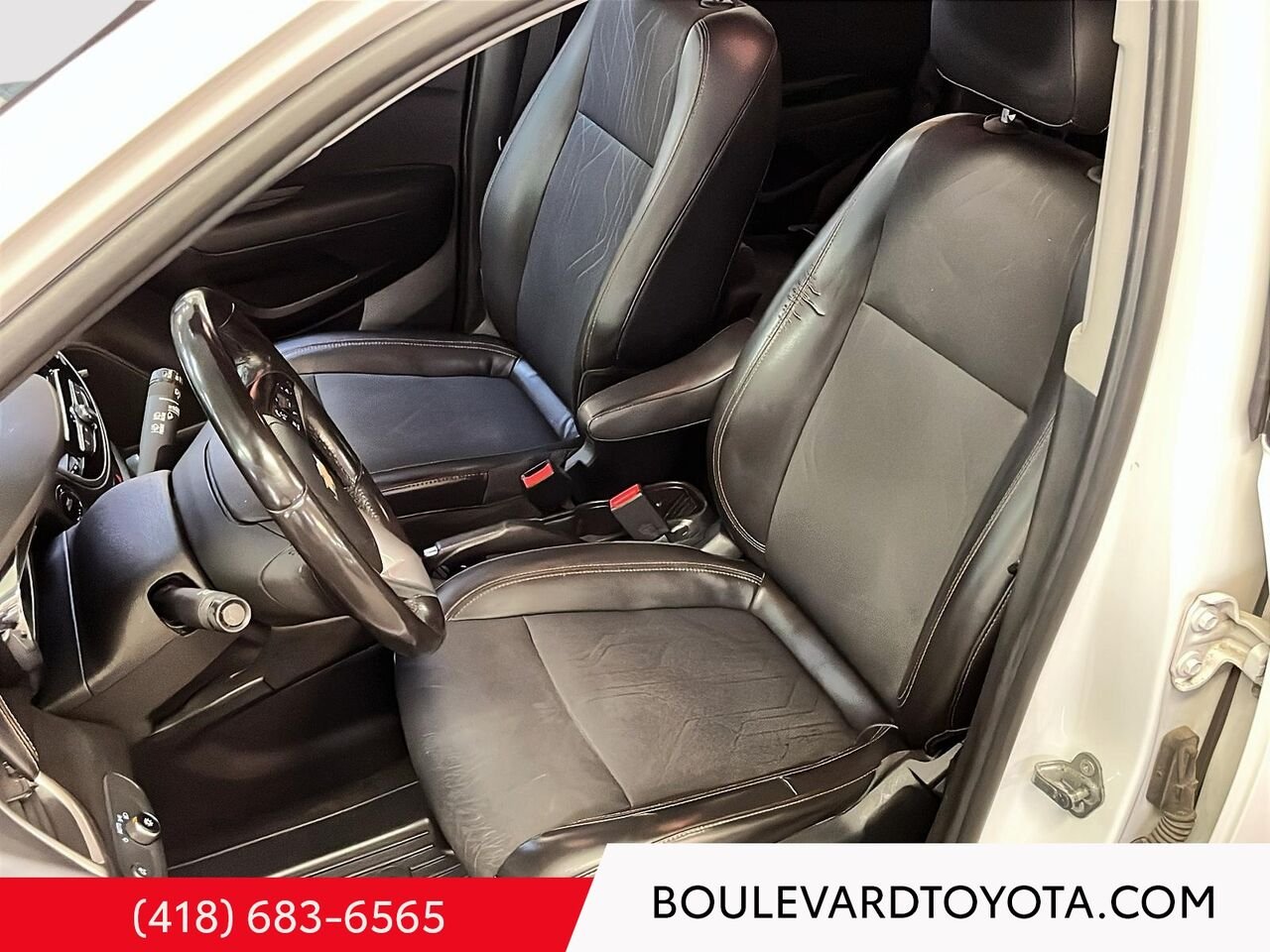 2018 Chevrolet Trax 99930A-39 | TRACTION AVANT 4 PORTES LT White Québec - photo #8