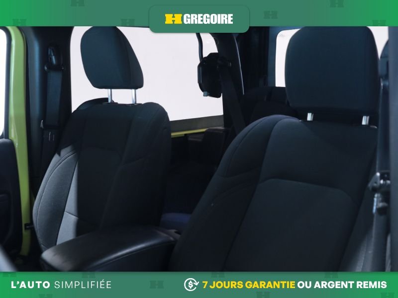 Jeep Wrangler 2023 Jaune Laval - photo #13