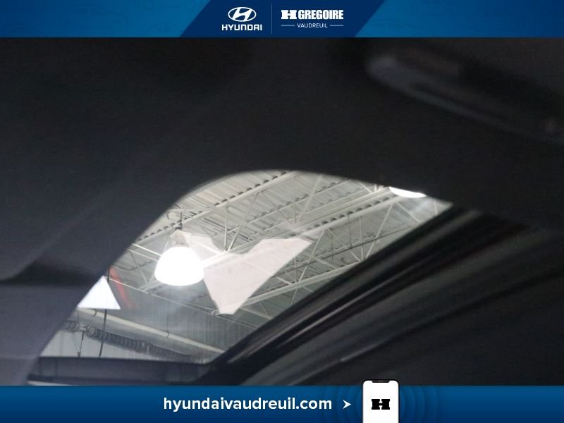 2019 Honda Civic Red Laval - photo #18