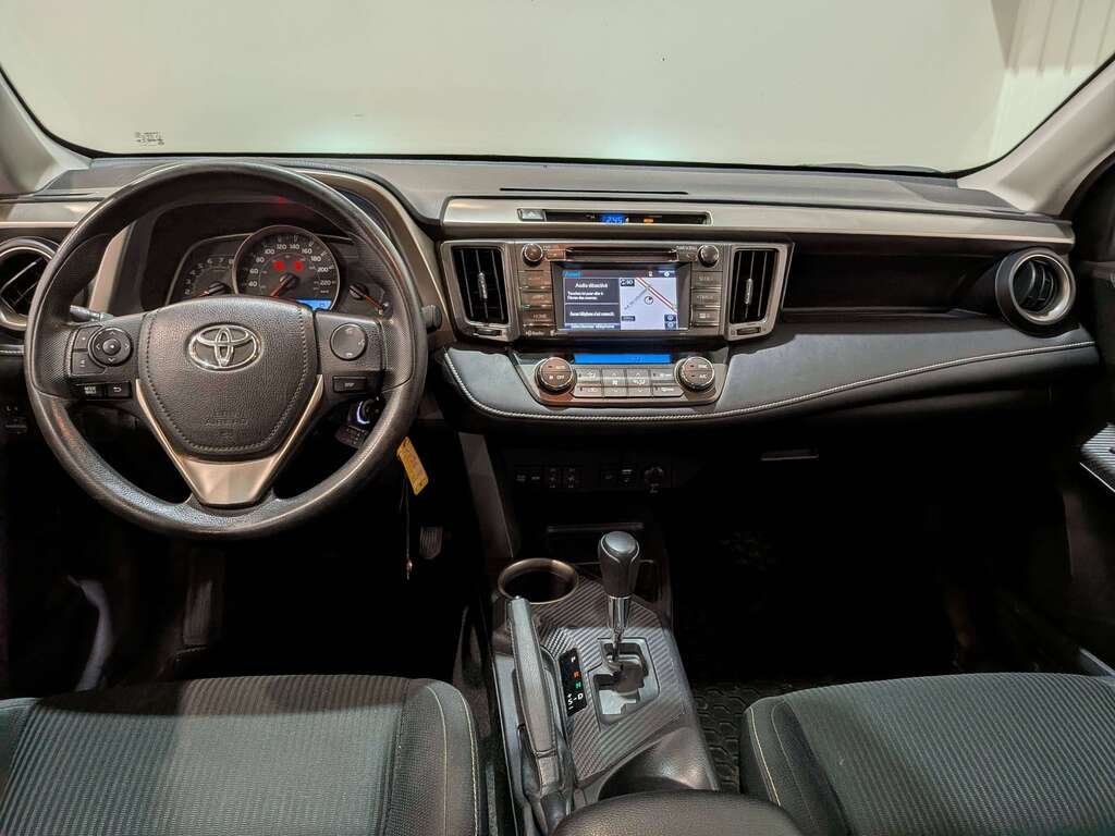Toyota RAV4 AWD 4dr XLE 2015 Gris Val-David - photo #14