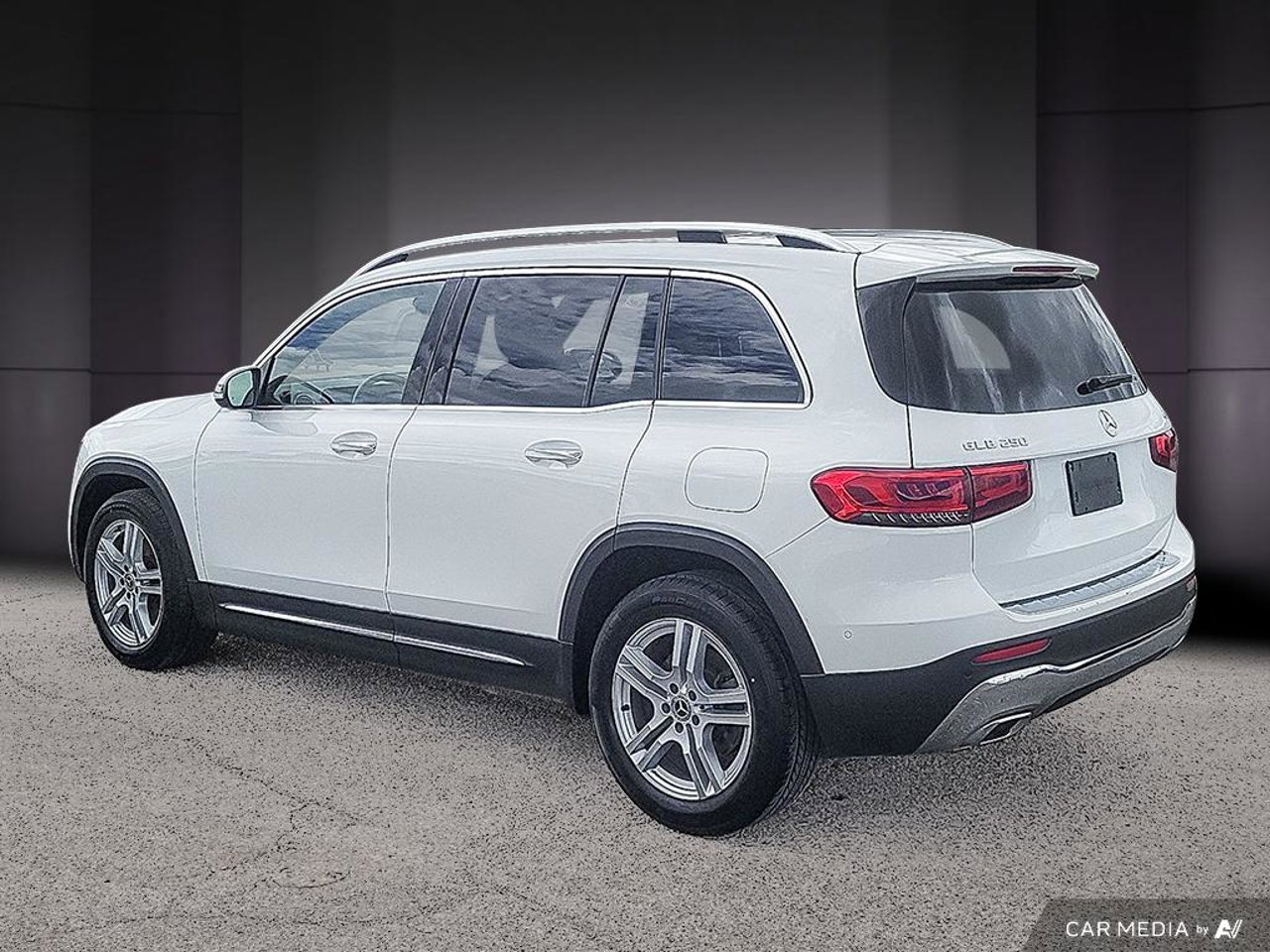Mercedes-Benz GLB W1N4M4HB7PW310617 2023 Blanc Mirabel - photo #2