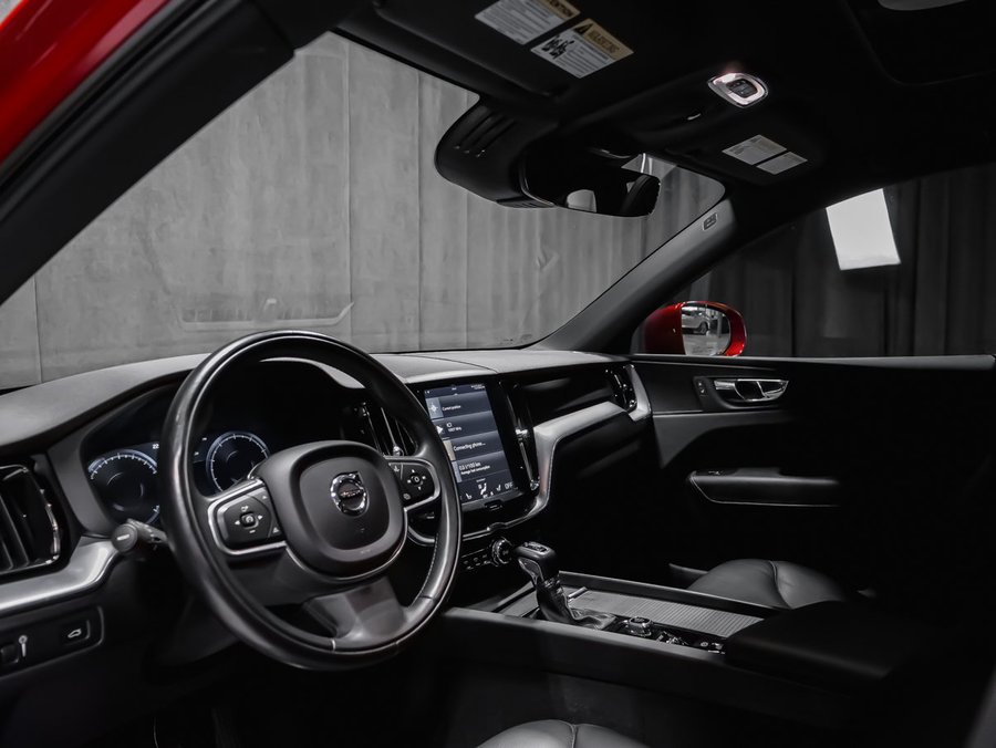 Volvo XC60 T6 MOMENTUM CLIMATE VISION 2018 Rouge