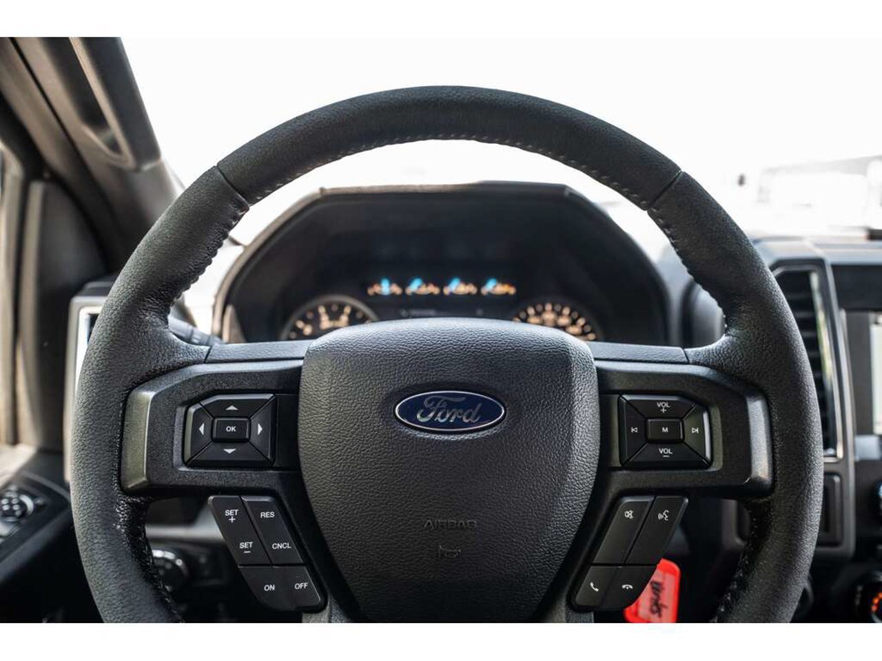 2016 Ford F-150 White Sainte-Julienne - photo #20