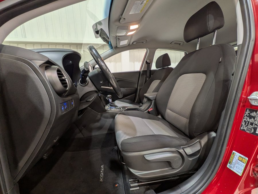 Hyundai Kona 2.0L Preferred FWD w/Two-Tone Roof 2019 Rouge