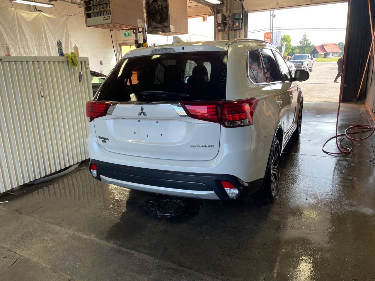 2018 Mitsubishi Outlander ES AWD *TOIT* CUIR SIÈGES CHAUF CAM 360 ALERTES White Saint-Jérôme - photo #7