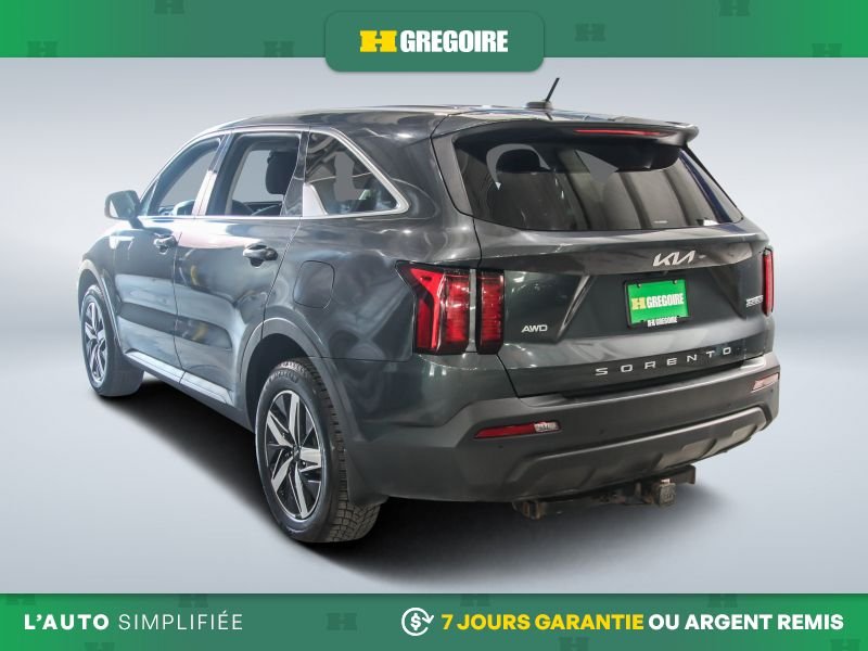 2022 Kia Sorento Grey Blainville - photo #4