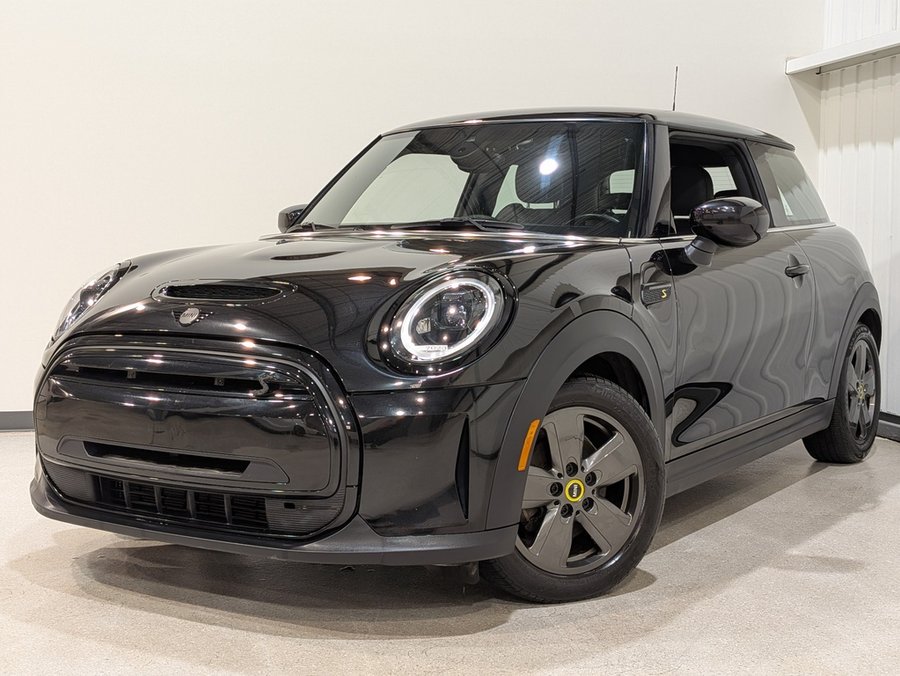 2022 MINI 3 Door 2022 Black