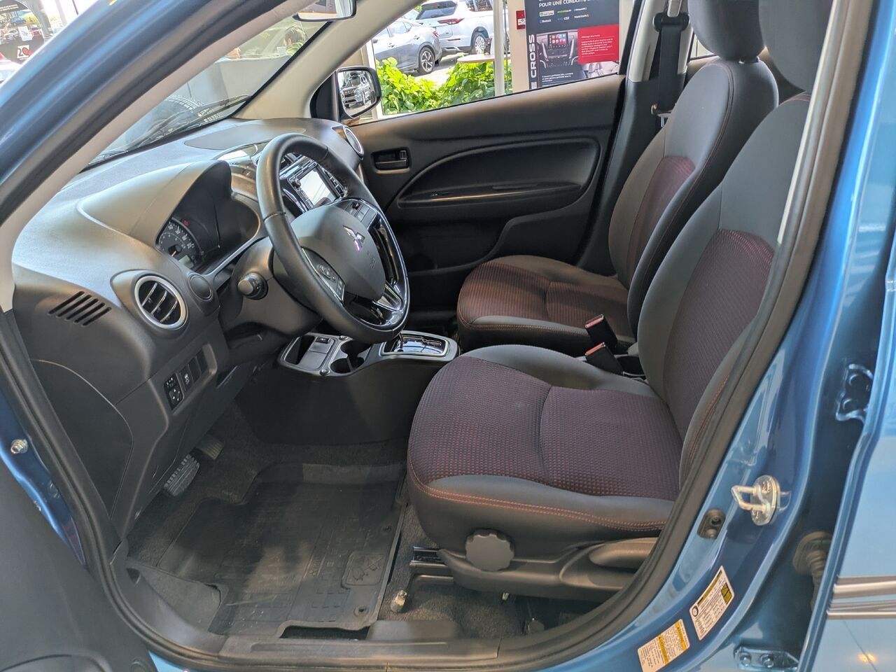 Mitsubishi Mirage 2019 Bleu Gatineau - photo #10