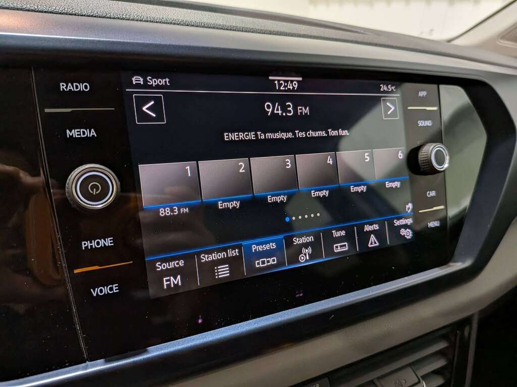 Volkswagen Taos Comfortline 4MOTION 2022 Bleu Val-David - photo #22