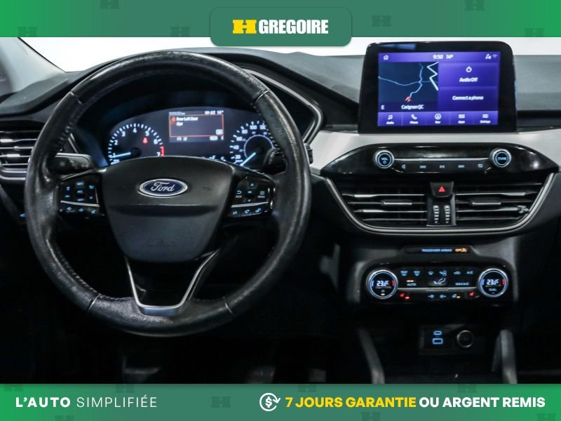 2021 Ford Escape White Laval - photo #17
