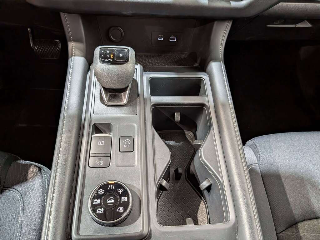 2024 Nissan Pathfinder S 4WD Grey Val-David - photo #28