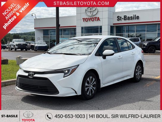 2026 TOYOTA Corolla Hybrid 2026 White