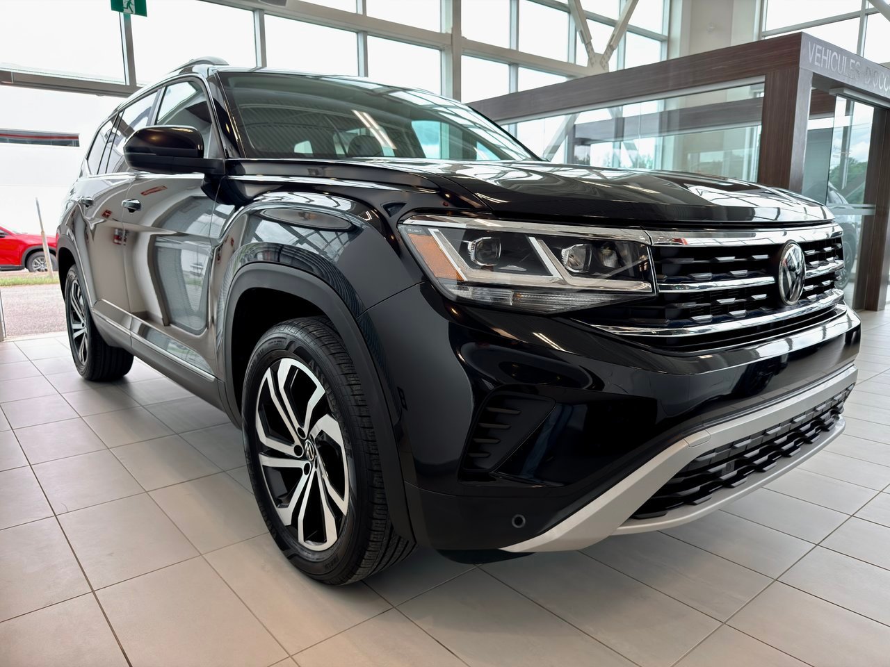 2022 Volkswagen Atlas Black Notre-Dame-des-Prairies - photo #6