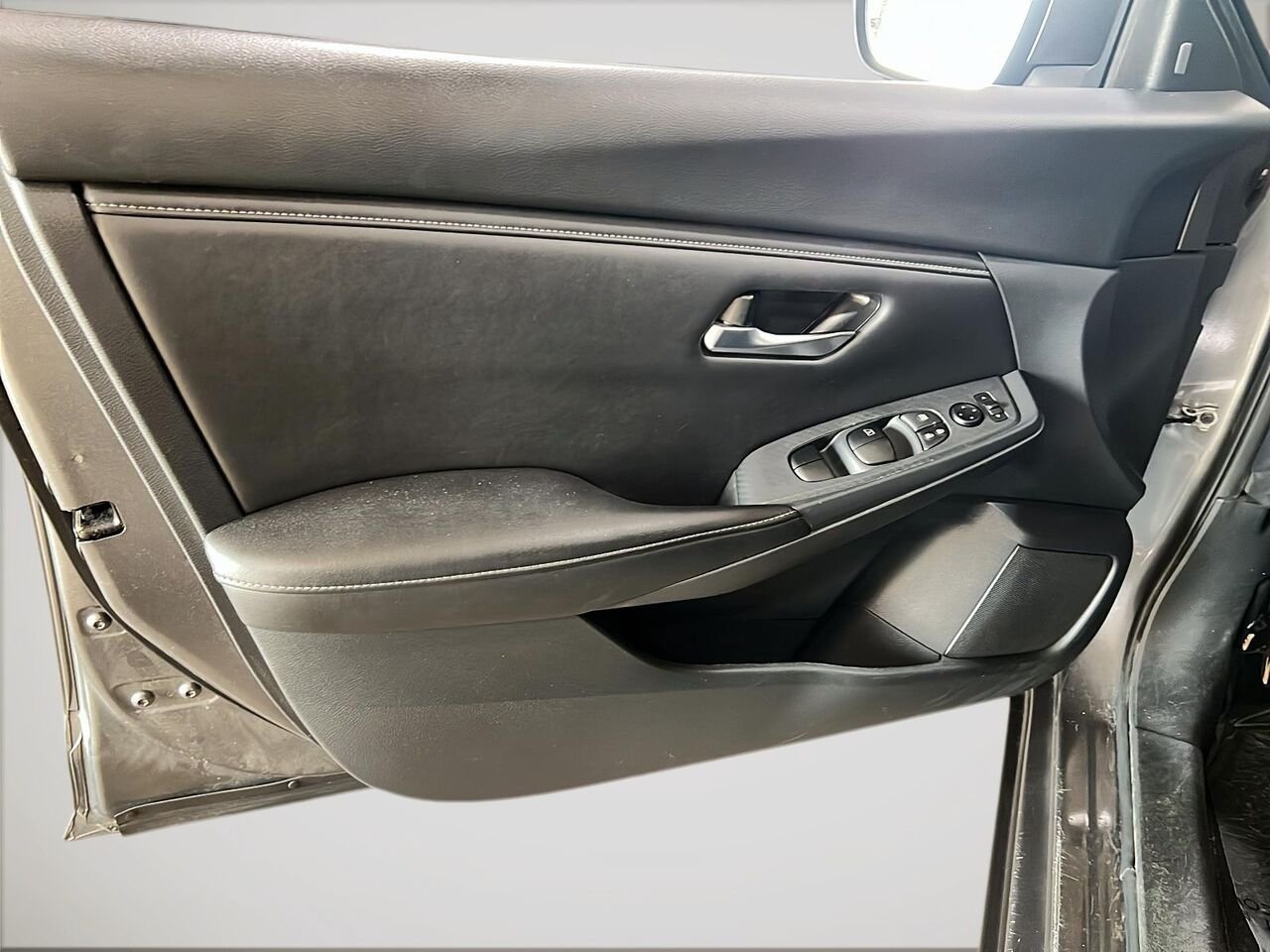 2023 Nissan Sentra S Grey Québec - photo #10