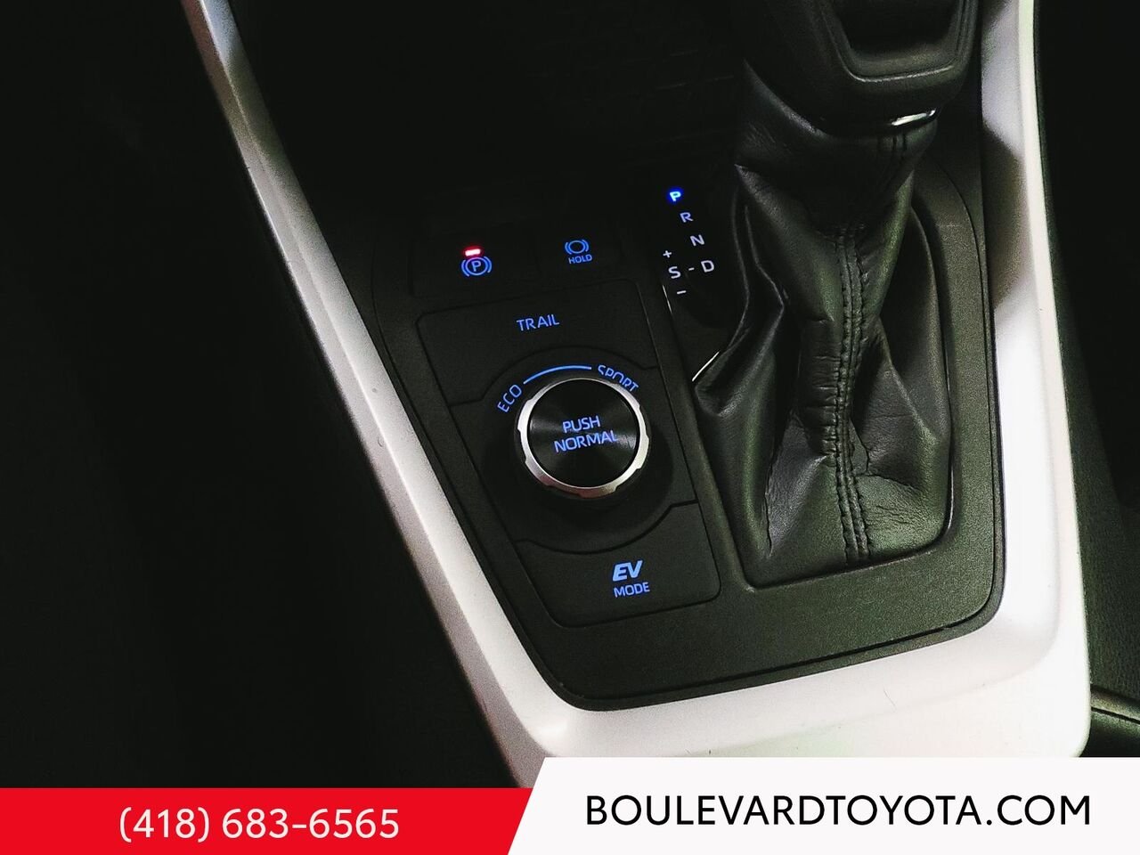 Toyota RAV4 98232A-52 | HYBRIDE XLE, AWD 2021 Rouge Québec - photo #16