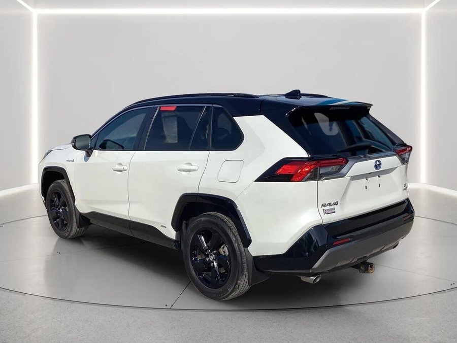 2020 Toyota RAV4 2020 Blizzard Pearl with Black Roof