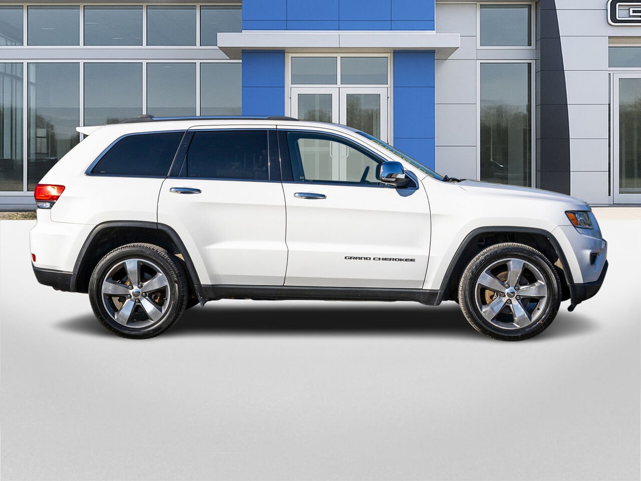 Jeep Grand Cherokee 4 RM, 4 portes, Limited 2014 Blanc Châteauguay - photo #5