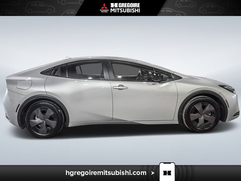 Toyota Prius 2024 Argent Blainville - photo #10