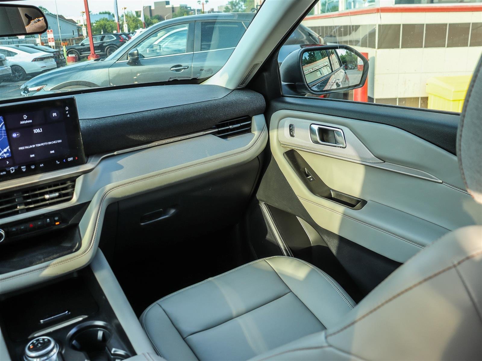 2025 Ford Explorer Active Ottawa & Gatineau - photo #14