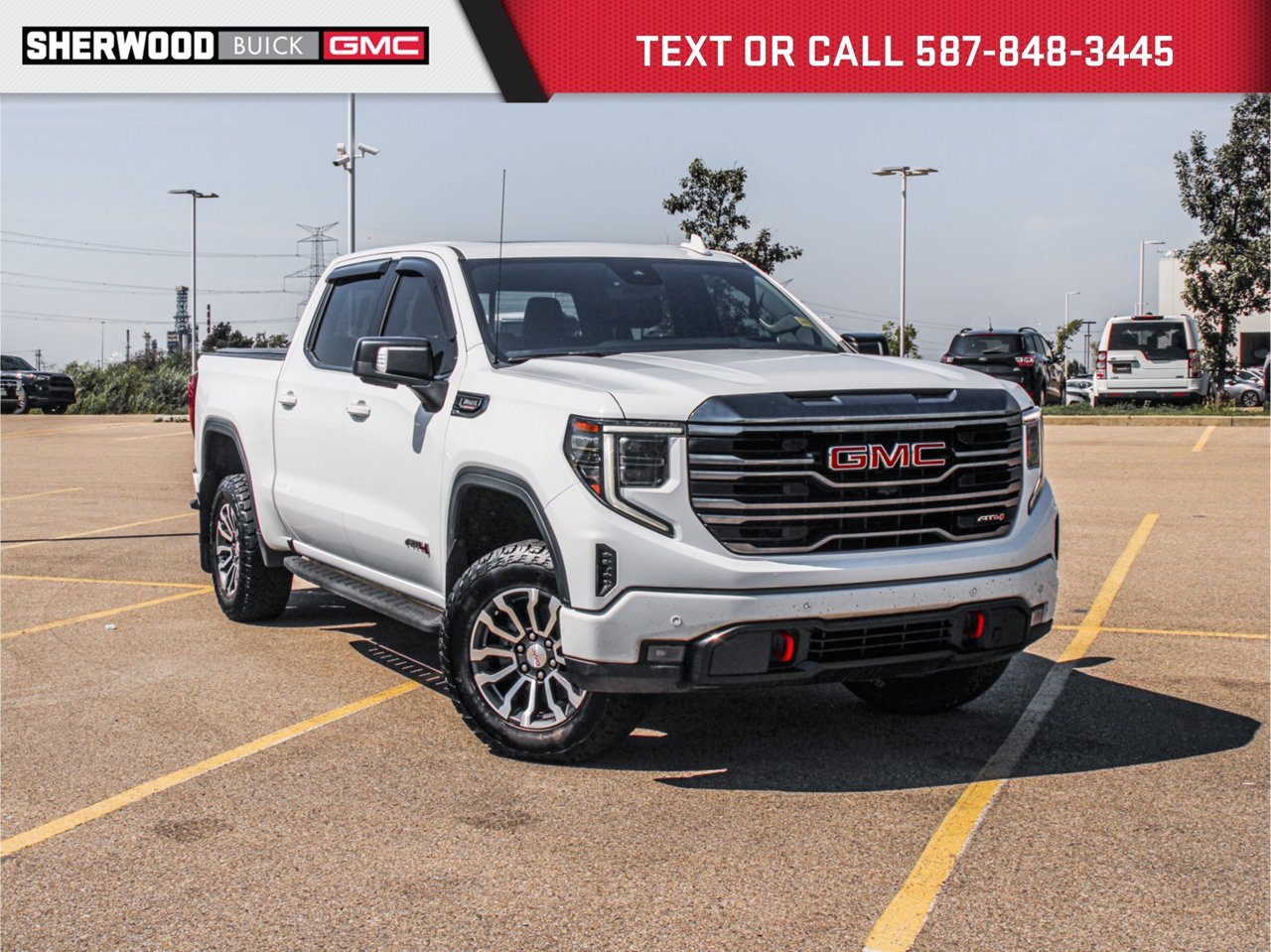 2022 GMC Sierra 1500 4WD Crew Cab 147 AT4 White Sherwood Park - photo #0