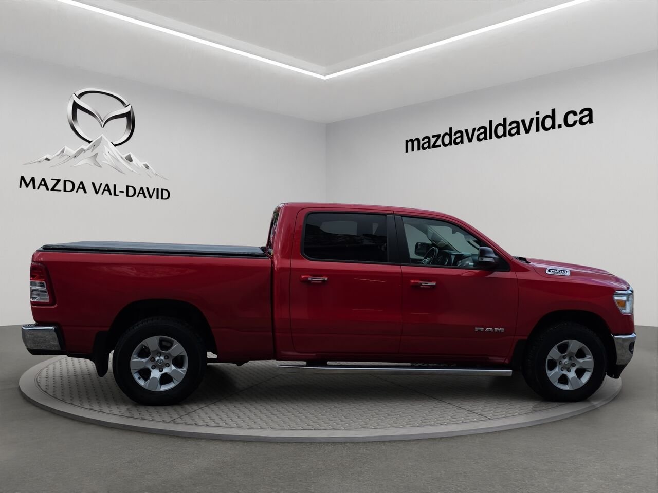 Ram 1500 Big Horn cabine d'équipe 4x4 caisse de 6 pi 4 po 2019 Rouge Val-David - photo #3