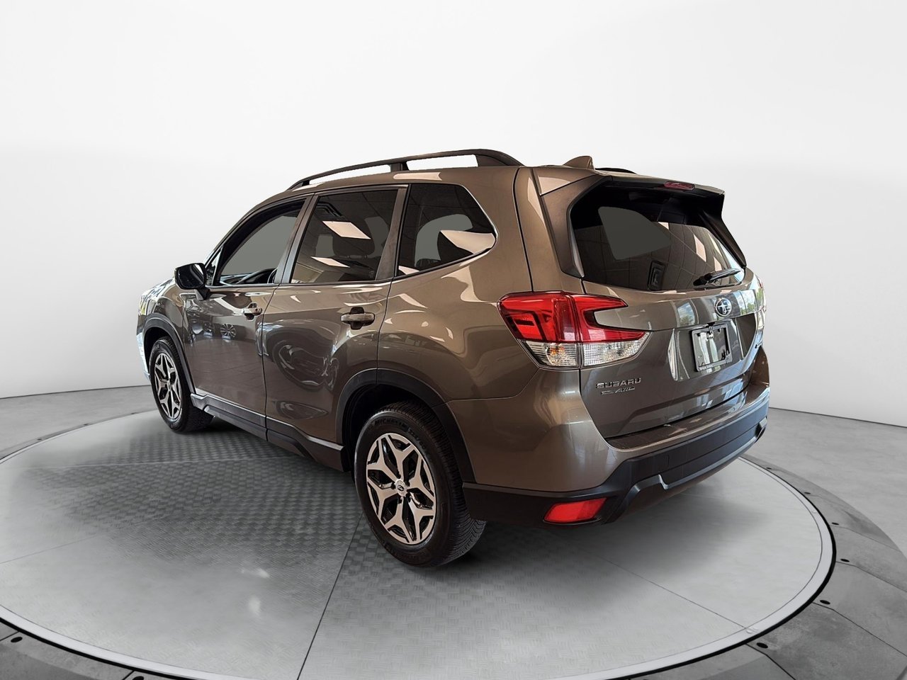 2019 Subaru Forester VIN JF2SKEDC5KH580937 Bronze Baie-Comeau - photo #3