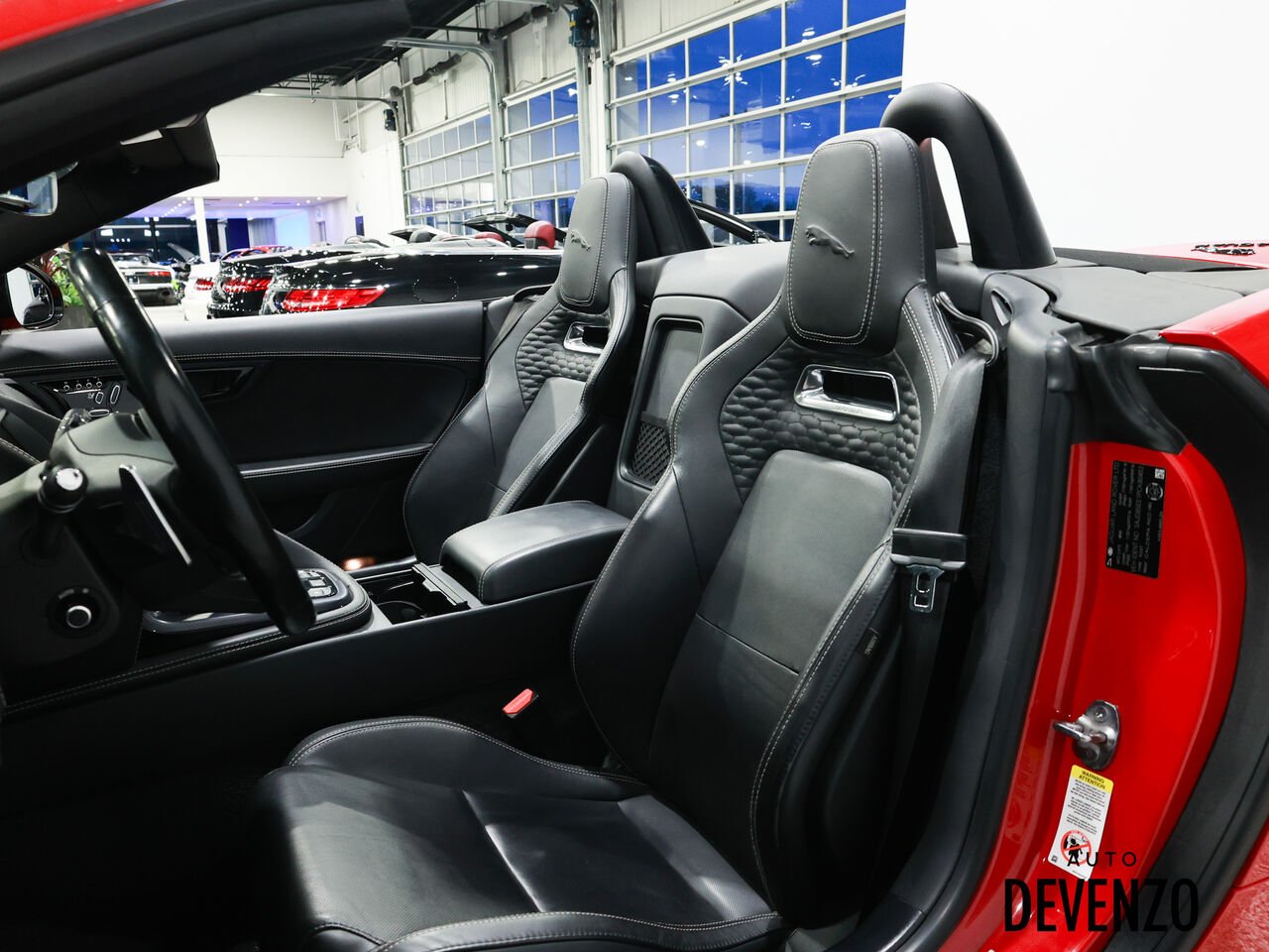 2023 Jaguar F-TYPE Red Saint-Eustache - photo #11