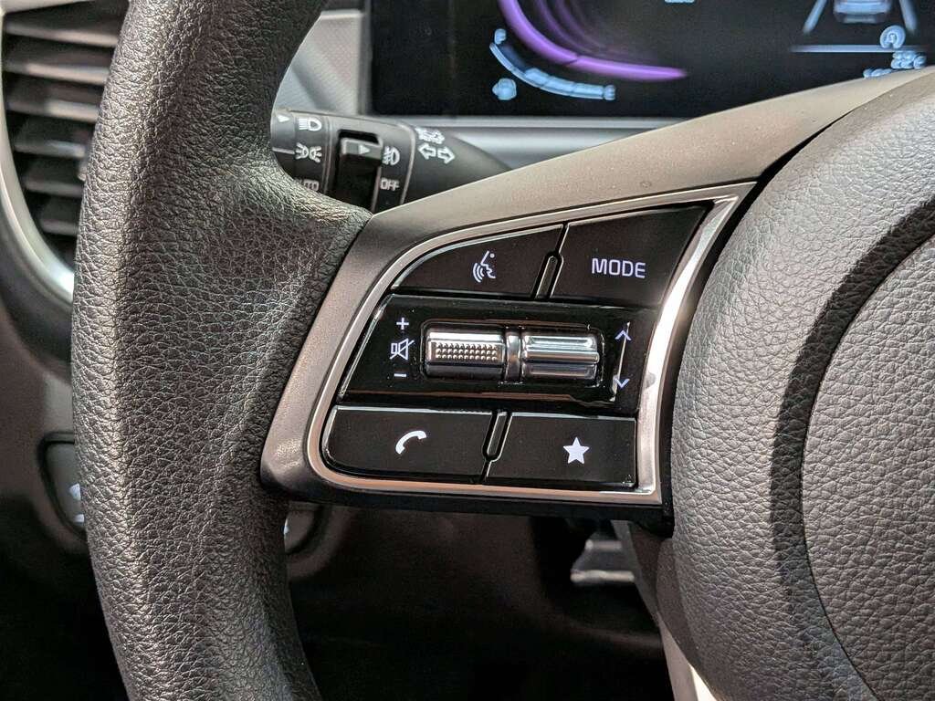 Kia Seltos LX FWD 2024 Blanc Val-David - photo #14