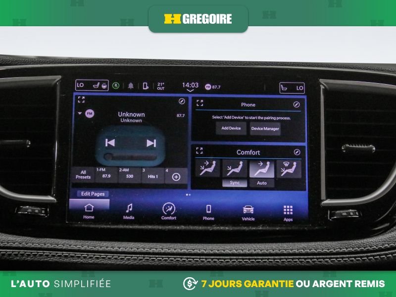 2023 Chrysler Pacifica Black Saint-Eustache - photo #23
