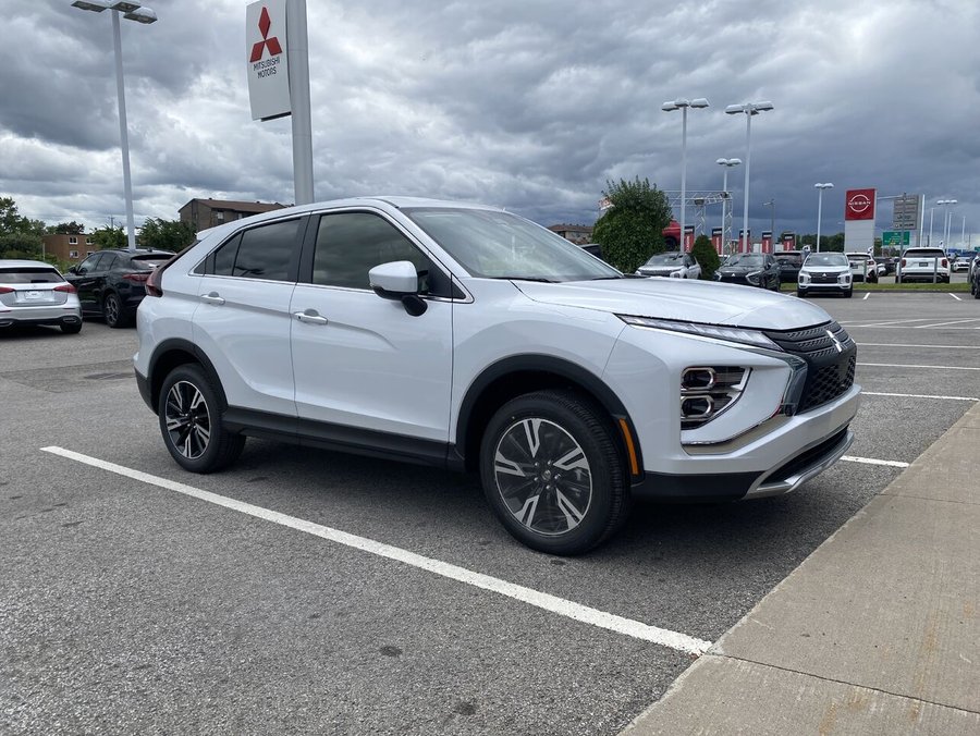 Mitsubishi Eclipse Cross SE S-AWC utilitaire sport 4x4 2026 Blanc diamant
