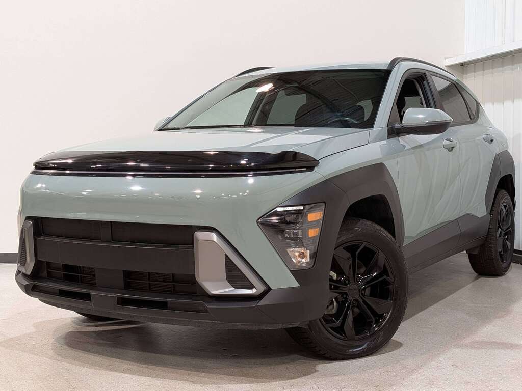 2024 Hyundai Kona 2.0L Preferred AWD Green Val-David - photo #0