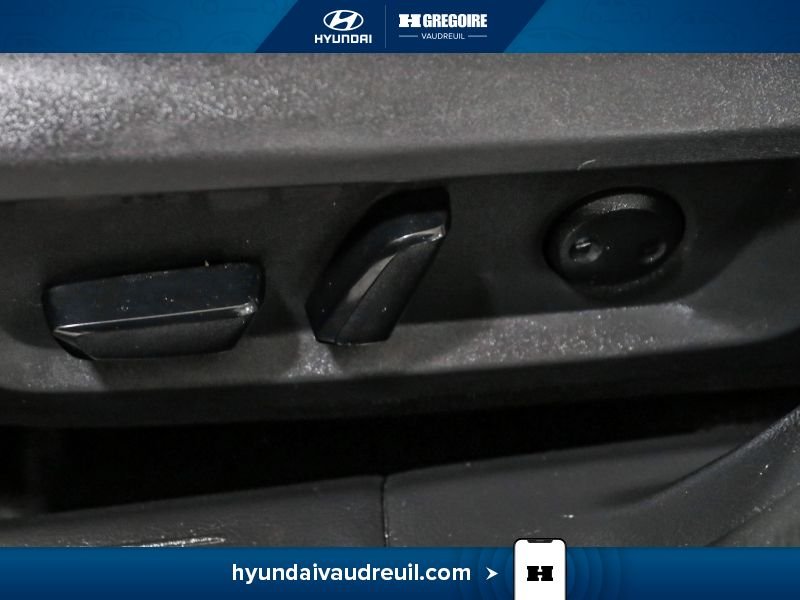 Nissan Rogue 2021 Rouge Laval - photo #16