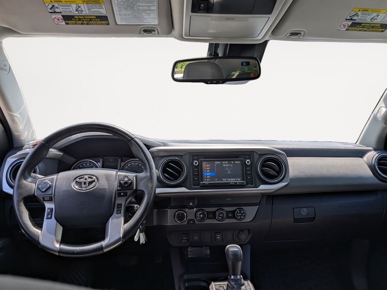 Toyota Tacoma SR5/SIÈGES CHAUFFANTS/CAMÉRA DE RECUL/BLUETOOTH/AC 2019 Bleu Sherbrooke - photo #9
