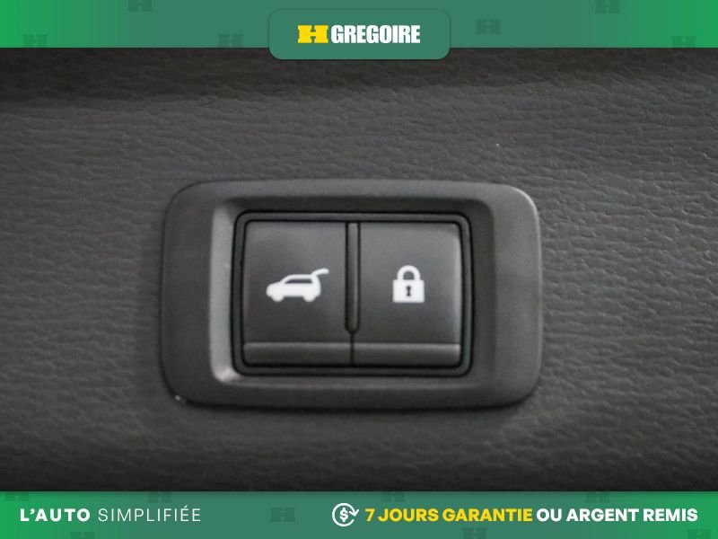 2024 Mitsubishi Outlander Plug-In Hybrid Laval - photo #38