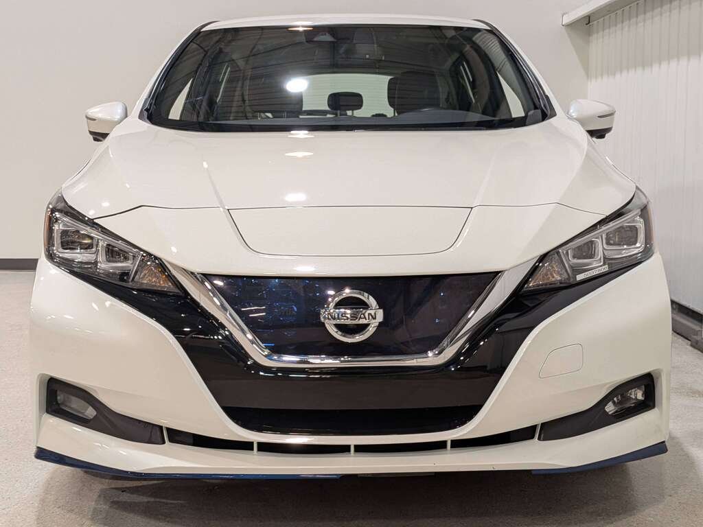 2020 Nissan LEAF SL PLUS Hatchback White Val-David - photo #3
