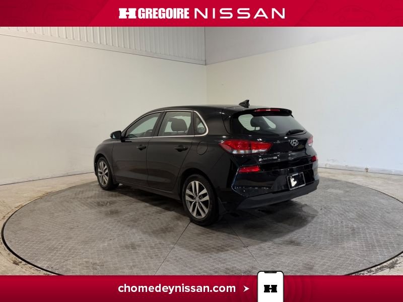 Hyundai Elantra 2018 Noir Laval - photo #5