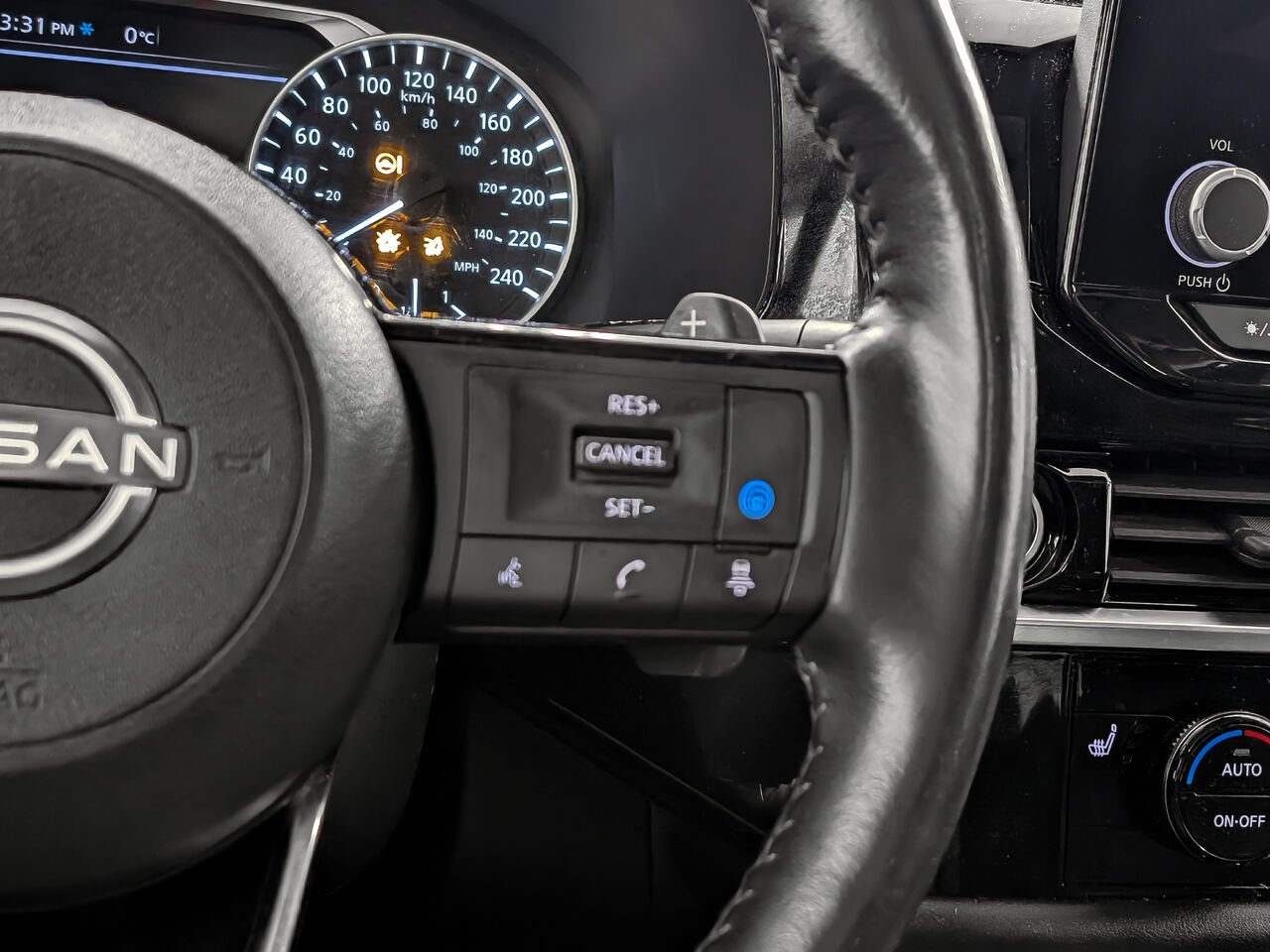 Nissan PATHFINDER 2023 Nissan Pathfinder SV 4WD ---8 passagés--- 2023 Autre Sherbrooke - photo #13