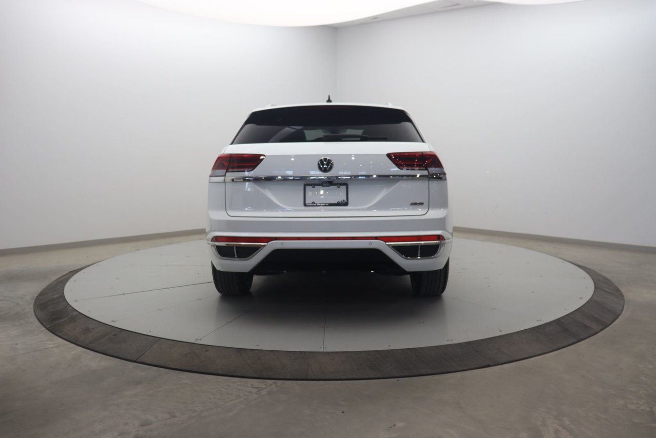 2022 Volkswagen Atlas Cross Sport VIN 1V2FC2CA8NC204308 White Baie-Comeau - photo #4