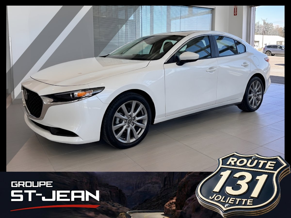 2020 Mazda Mazda3 White Notre-Dame-des-Prairies - photo #0