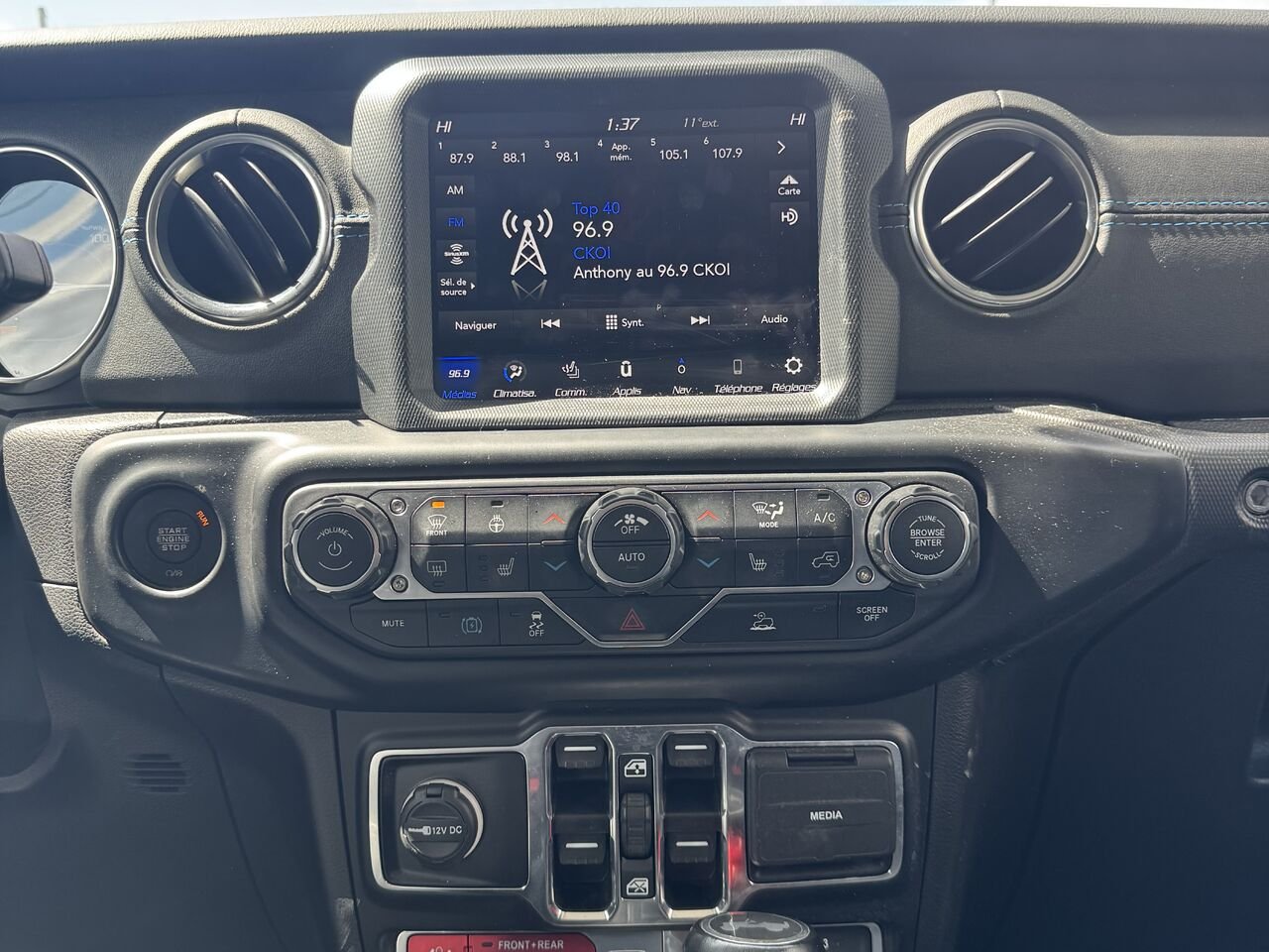 2022 Jeep Wrangler 4xe RUBICON Silver Granby - photo #20