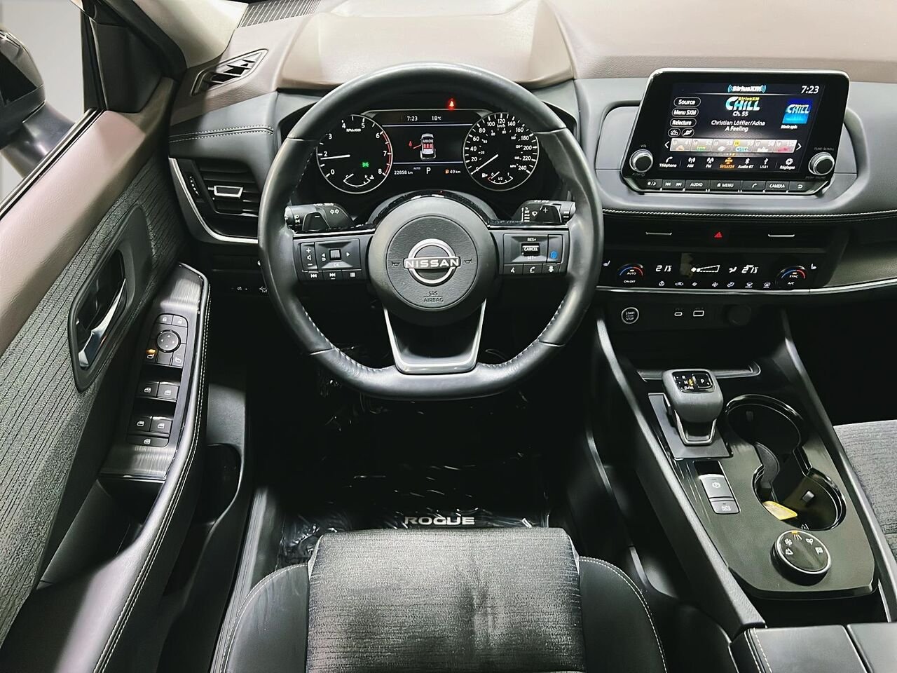 2023 Nissan Rogue SV TI Black Québec - photo #13