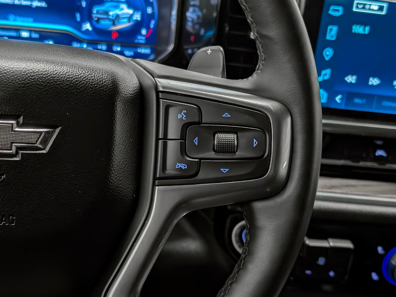 Chevrolet Silverado 1500 LT Trail Boss 2024 NOIR Granby - photo #18