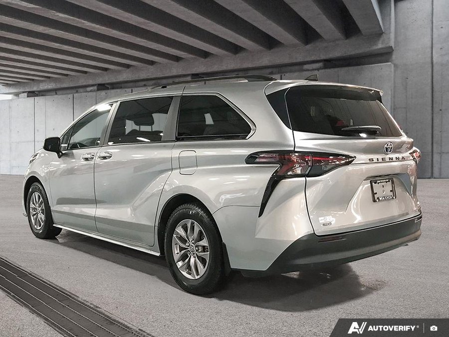 2024 Toyota Sienna 2024 Grey