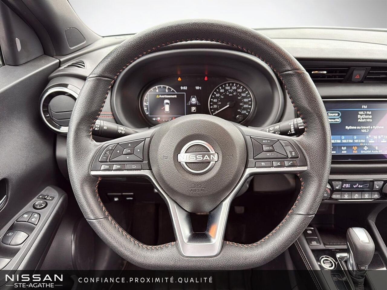Nissan Kicks 2023 Gris Saint-Jérôme - photo #10