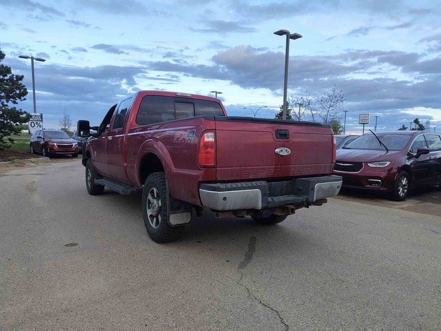 2016 Ford Super Duty F-350 2016 Red
