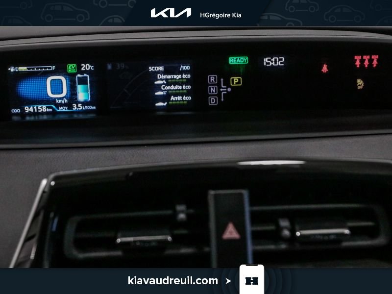 2021 Toyota Prius Blue Blainville - photo #18