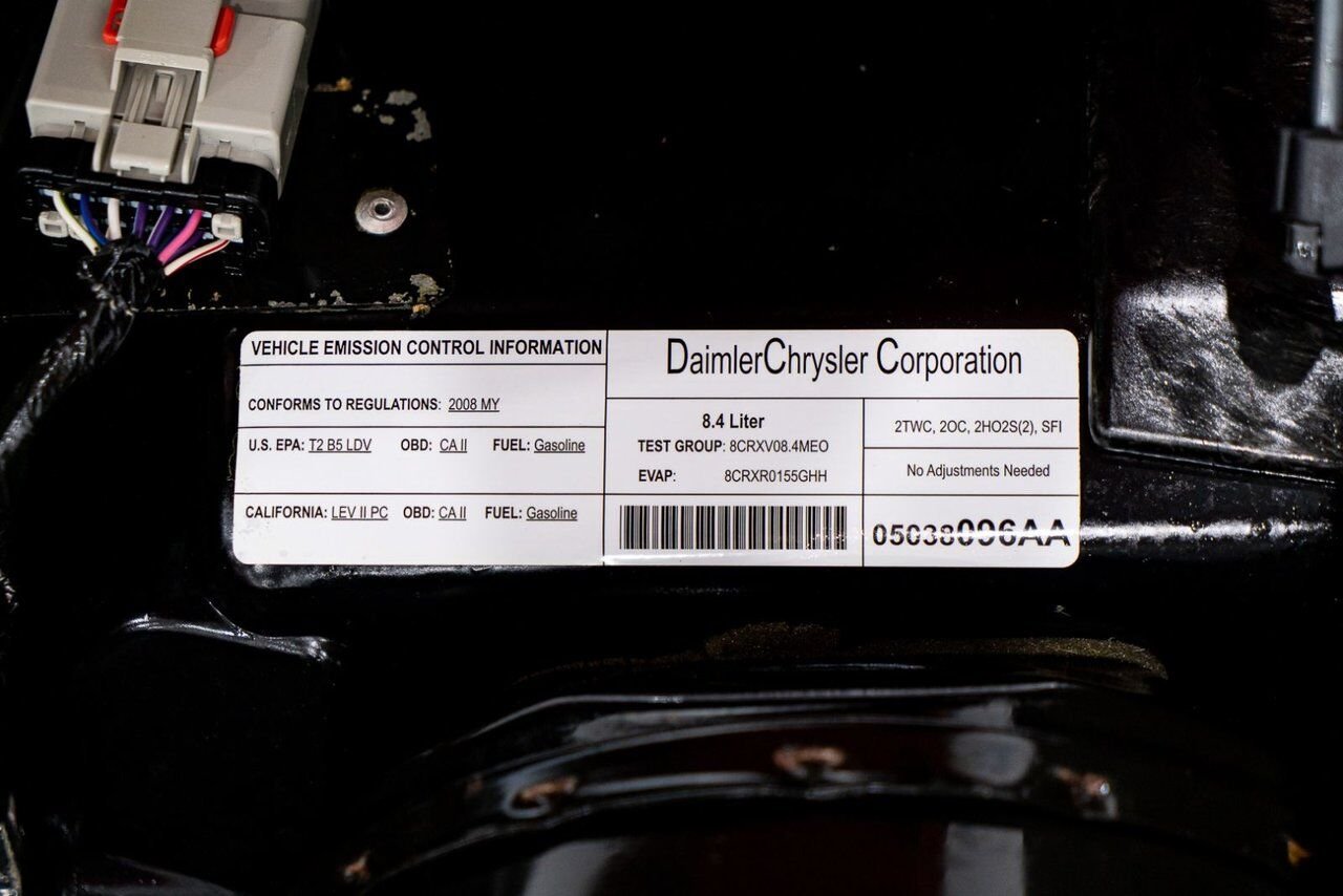 Dodge Viper Clean Title With Only 2,063 km (1,282 Miles) From New 2008 Rouge Montréal - photo #99