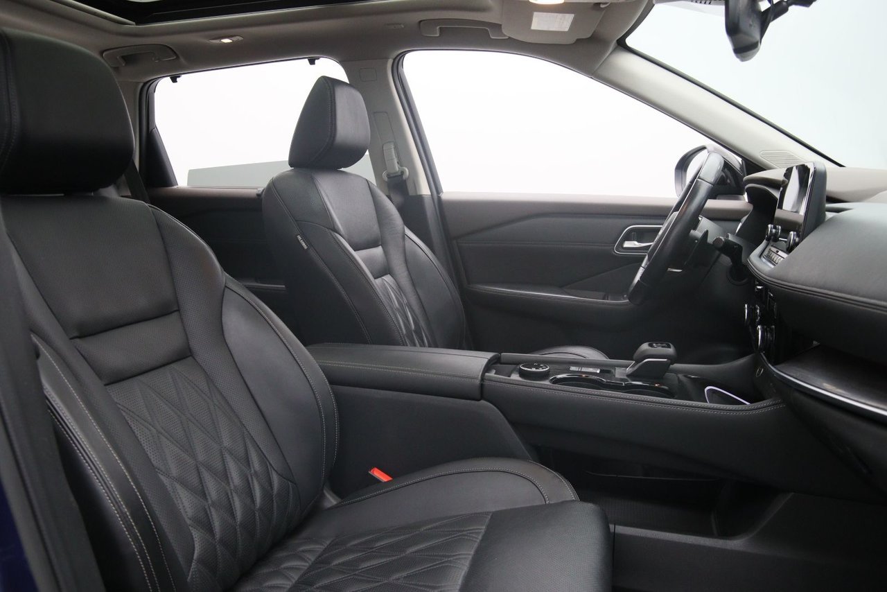 2022 Nissan Rogue VIN JN8BT3DD0NW270871 Caspian Blue 2-Tone Metallic Chicoutimi - photo #16