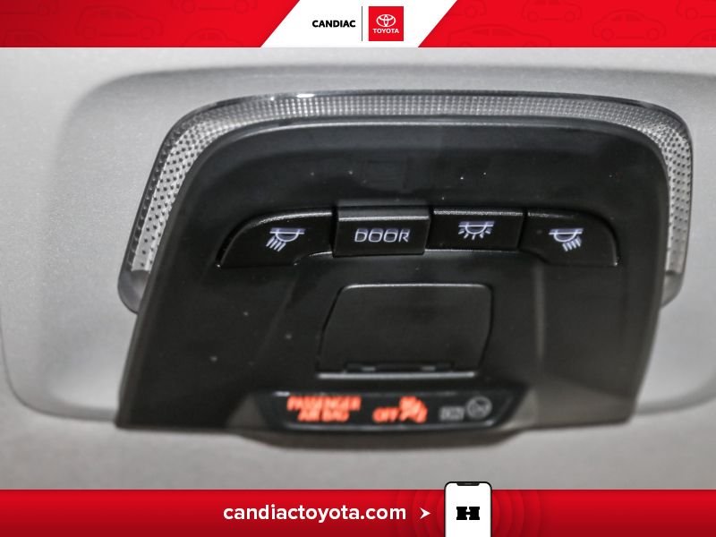 Toyota Corolla 2022 Rouge Saint-Eustache - photo #30